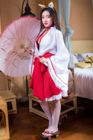 电车魔女4